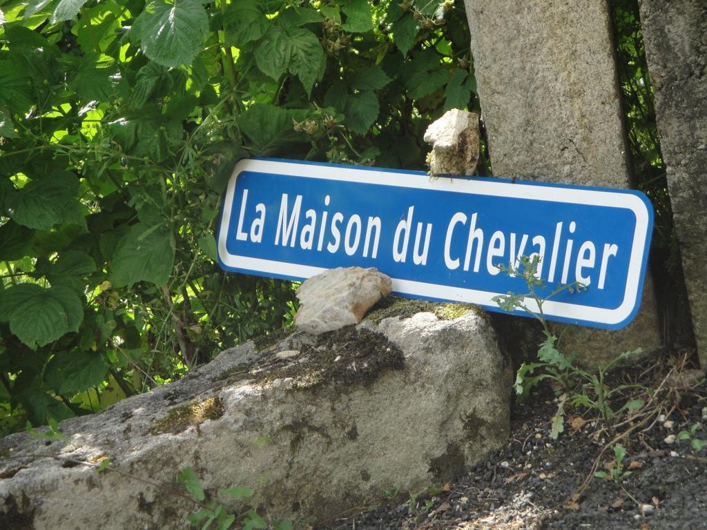 La Maison Du Chevalier Marat Exterior foto